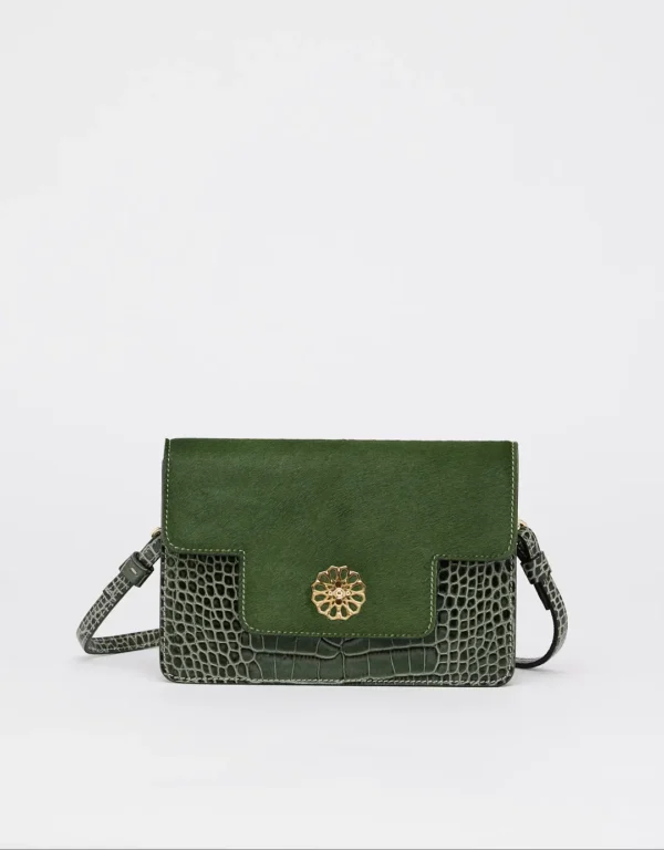 This feminine shoulder bag with a flap is made of calf leather and fur. The Andalous with Croco print is handcrafted from high-quality materials and will turn heads wherever you go. This elegant small bag features an additional storage compartment closed with a zipper, a leather handle, and a mosaic golden magnetic closure, making it both fashionable and functional.